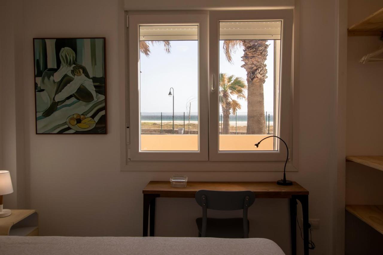 Apartamento En Primera Linea De Playa Tarifa Exterior photo